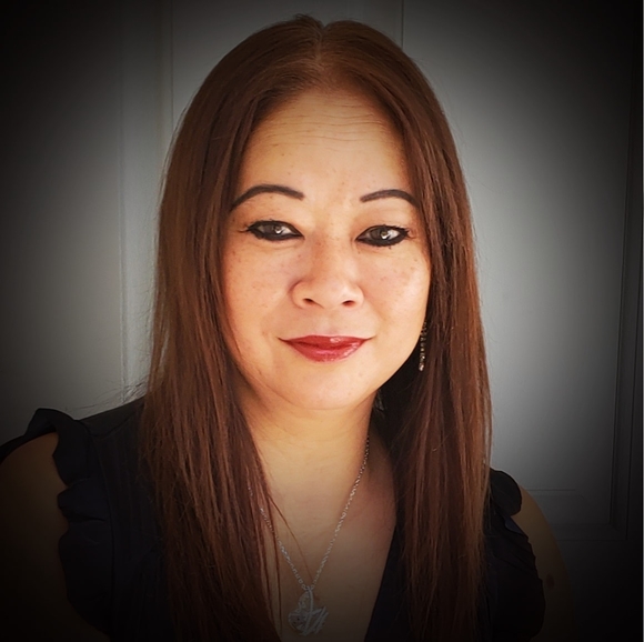 Meet your Posher, Jaclyn - Picture 1 of 1